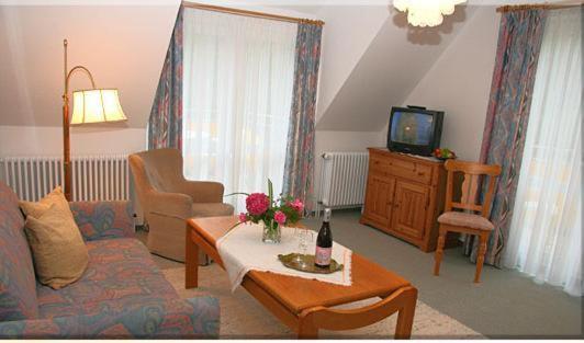 Landhaus Weilertal Hotel Badenweiler Exterior photo